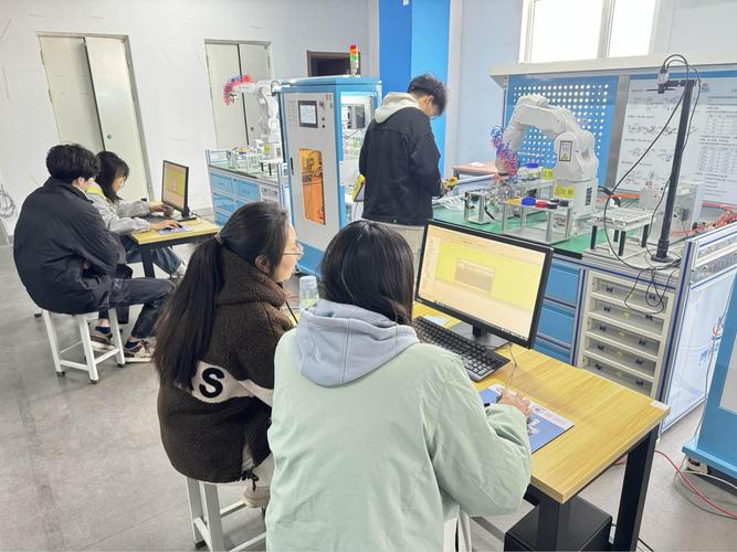 博诺智创探前沿，机械工程启新篇——记我院师生赴天津博诺智创机器人技术参观实习